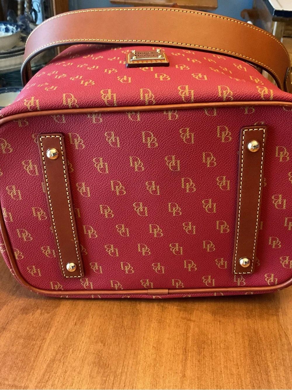 Dooney & Bourke Red Gretta Drawstring Bucket Shoulder Bag with wallet - Picture 7 of 16